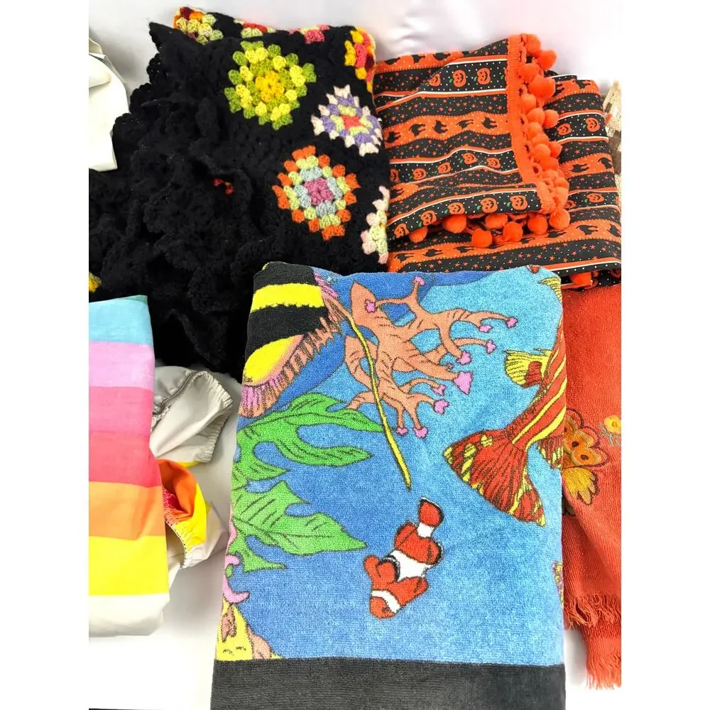 Vtg Textiles LOT 10 pc Blankets Towels Afghans Linens Rainbow Crochet‎ Napkins